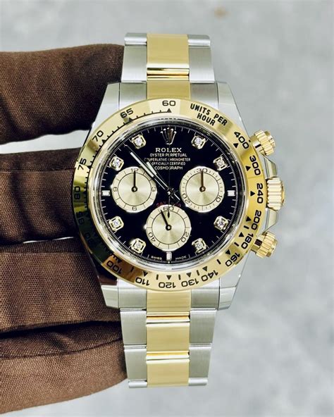 Đánh giá đồng hồ Rolex Daytona 126503 Mặt số đen 